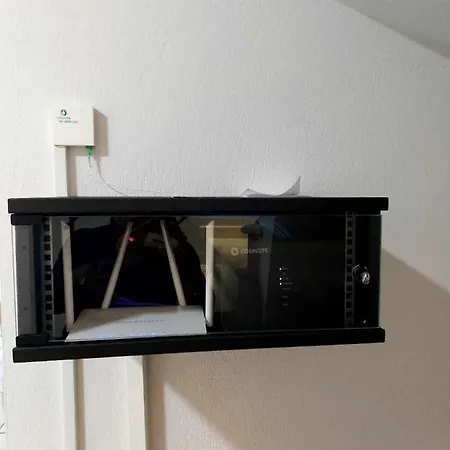 Square Apartment